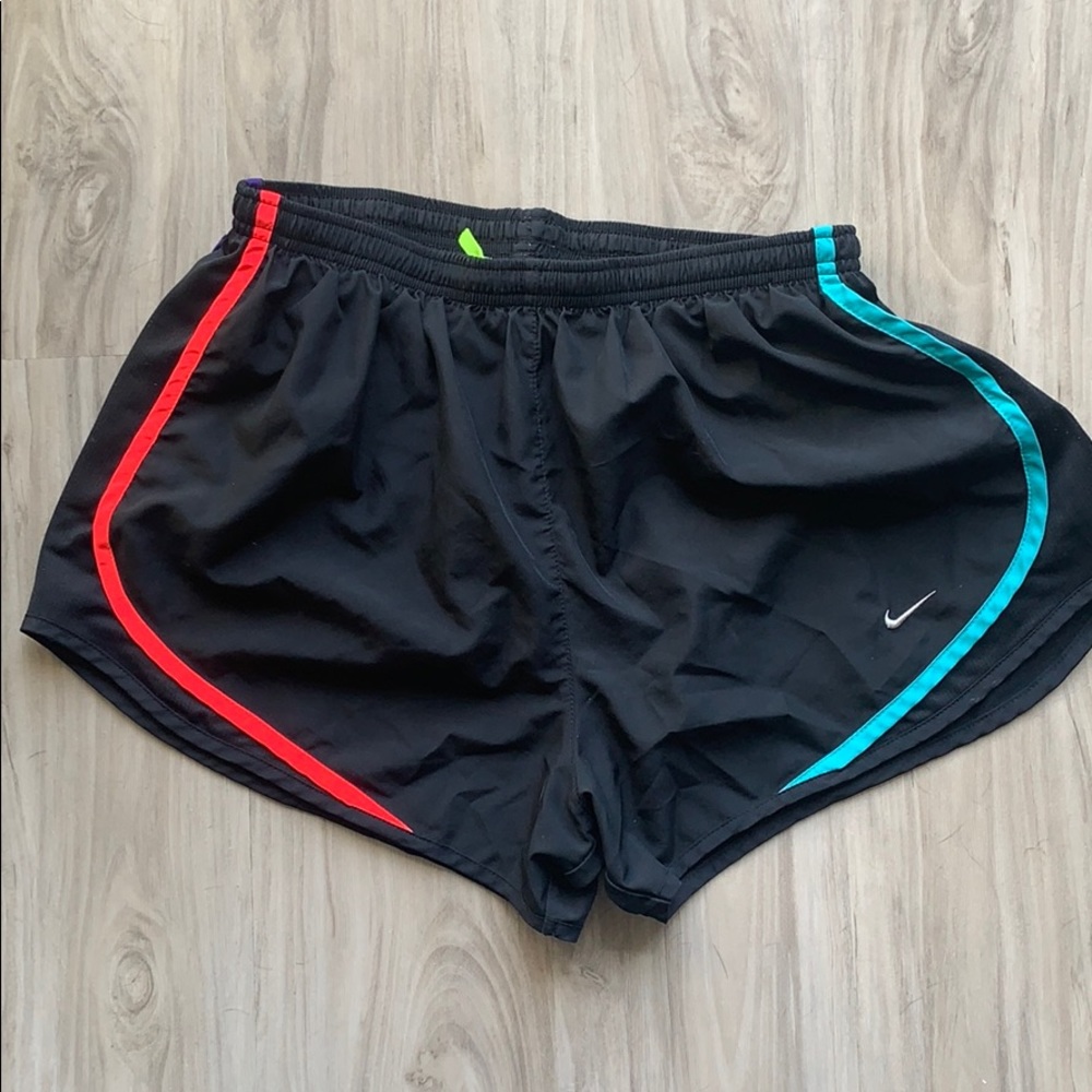 Women’s Large black Nike shorts
